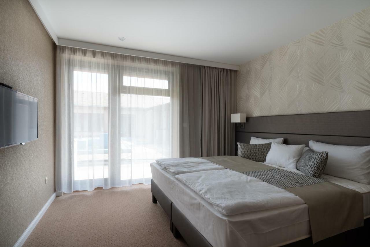 Újhartyán Doresz Wellness Panzio B&B 외부 사진