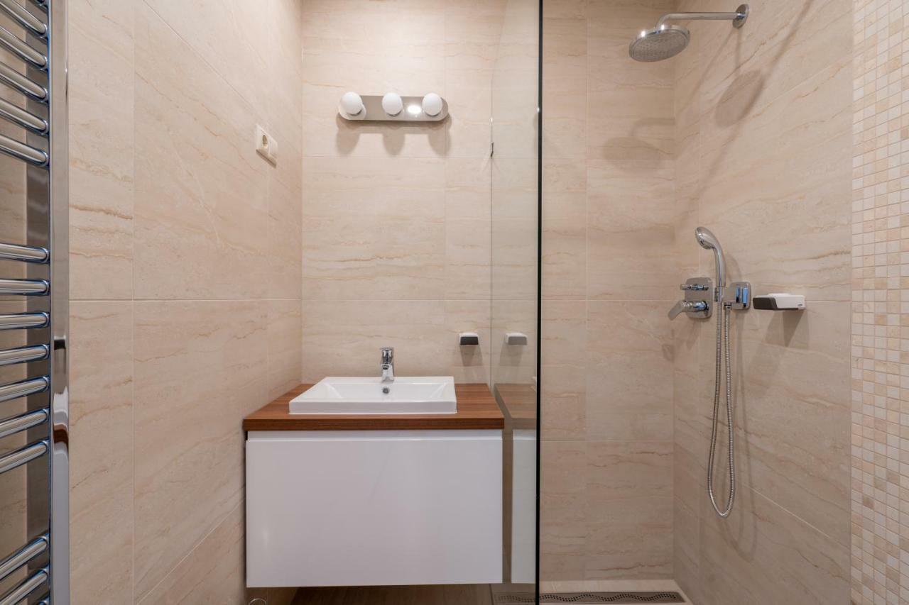 Újhartyán Doresz Wellness Panzio B&B 외부 사진