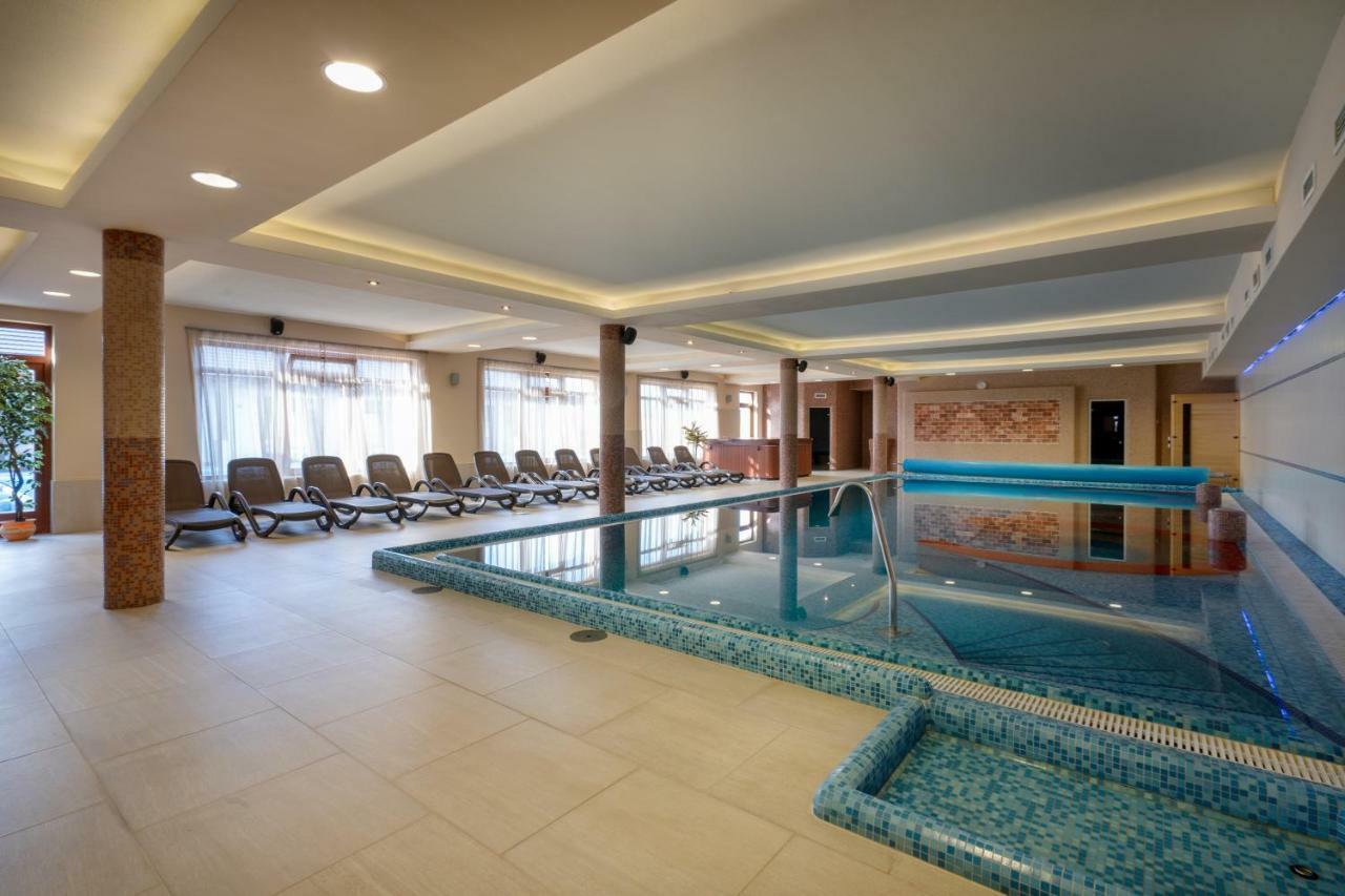 Újhartyán Doresz Wellness Panzio B&B 외부 사진