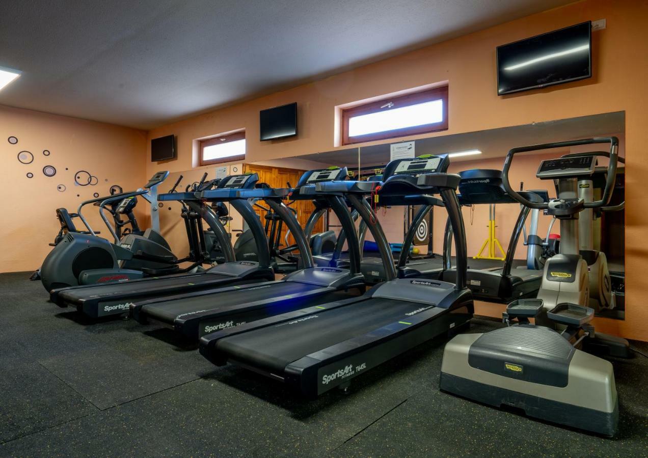 Újhartyán Doresz Wellness Panzio B&B 외부 사진