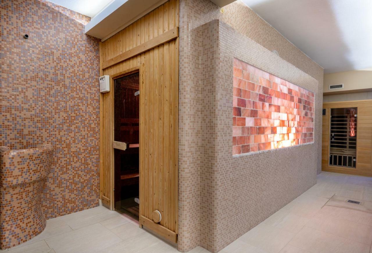 Újhartyán Doresz Wellness Panzio B&B 외부 사진