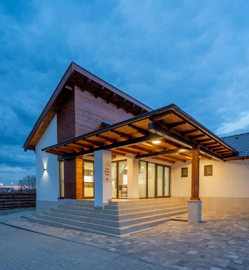 Újhartyán Doresz Wellness Panzio B&B 외부 사진