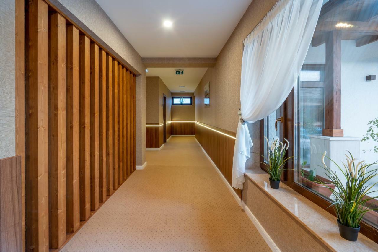 Újhartyán Doresz Wellness Panzio B&B 외부 사진